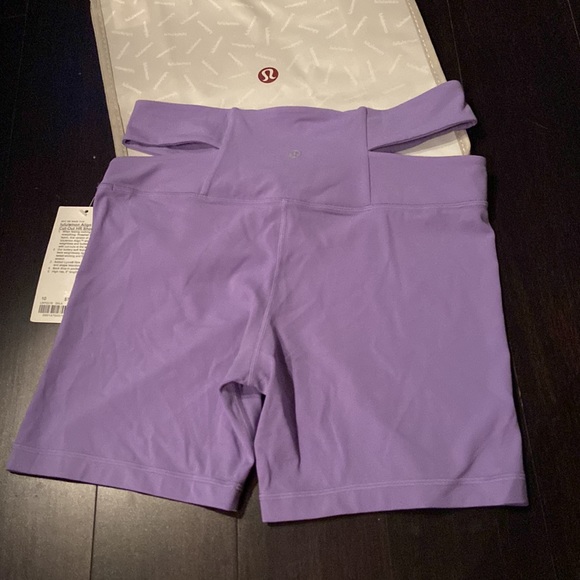 LULULEMON ALIGN CUT -OUT HR SHORTS 6” in Dark Lavender (DKLA) SZ 10 NWT - Picture 6 of 11